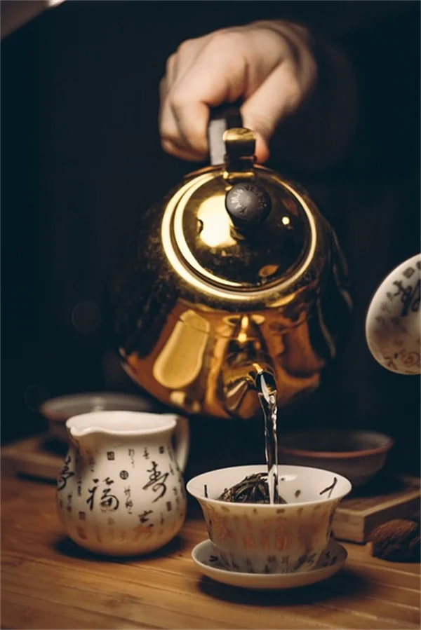 初心者でも失敗しない！ソーラーファウンテンでDIY水の装飾を作る完全ガイド